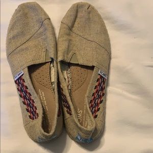 Toms slip on shoes